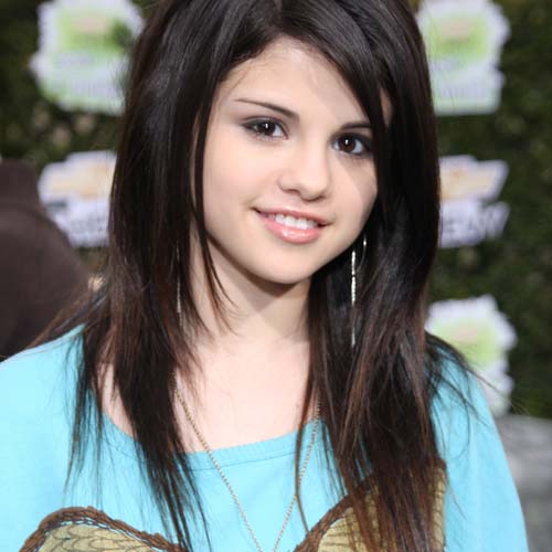 selena gomez fashion style 2009. Selena Gomez