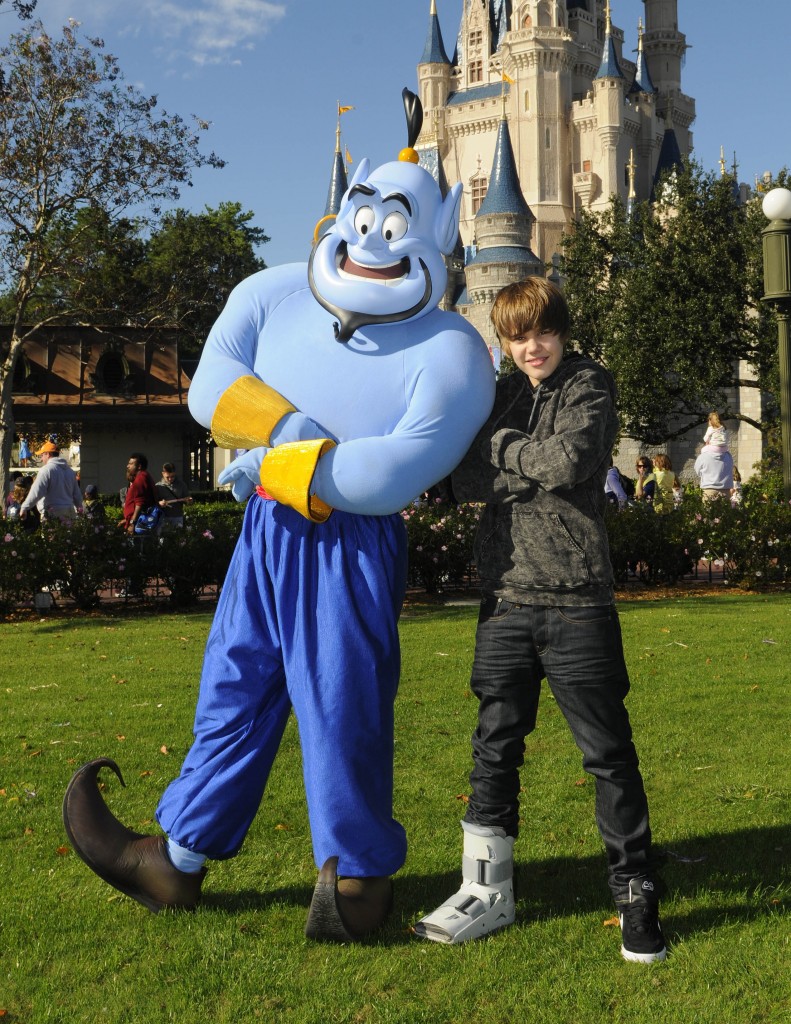 CANADIAN POP SINGER JUSTIN BIEBER AT DISNEY WORLD IN FLORIDA CANADIAN POP SINGER JUSTIN BIEBER AT DISNEY WORLD IN FLORIDA