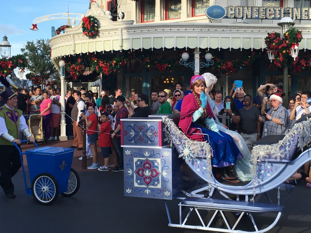WDW Christmas Day 2015 Mickey’s Once Upon a Christmastime Parade (6