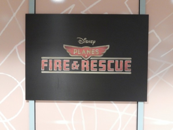 Frozen Summer Fun094