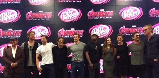 marvel avengers 2 age of ultron cast at SDCC Signing