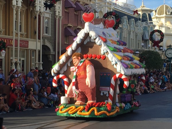 WDW Christmas Day 2015 Mickey's Once Upon a Christmastime Parade (8)