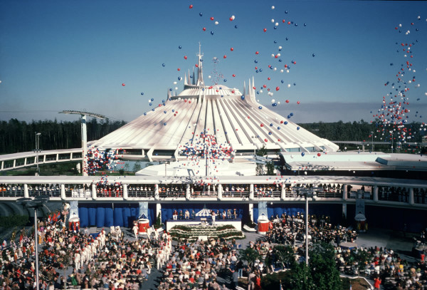 space_mountain_09_1200