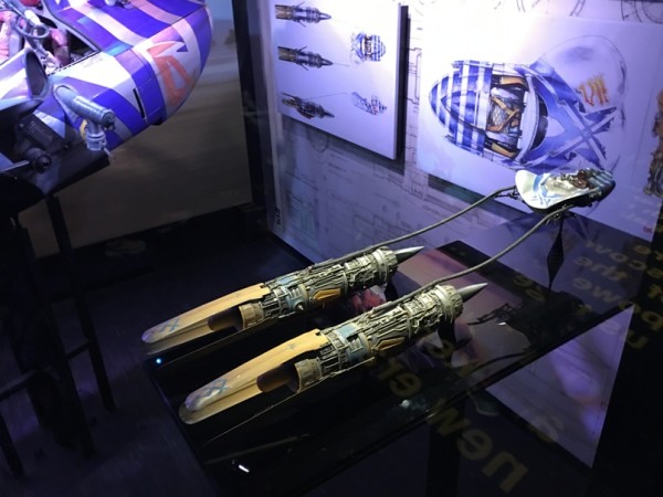 WDW Christmas 2015 Star Wars Launch Bay (14)