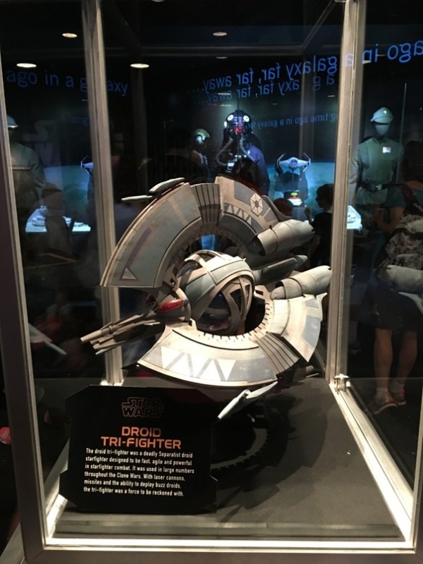 WDW Christmas 2015 Star Wars Launch Bay (28)